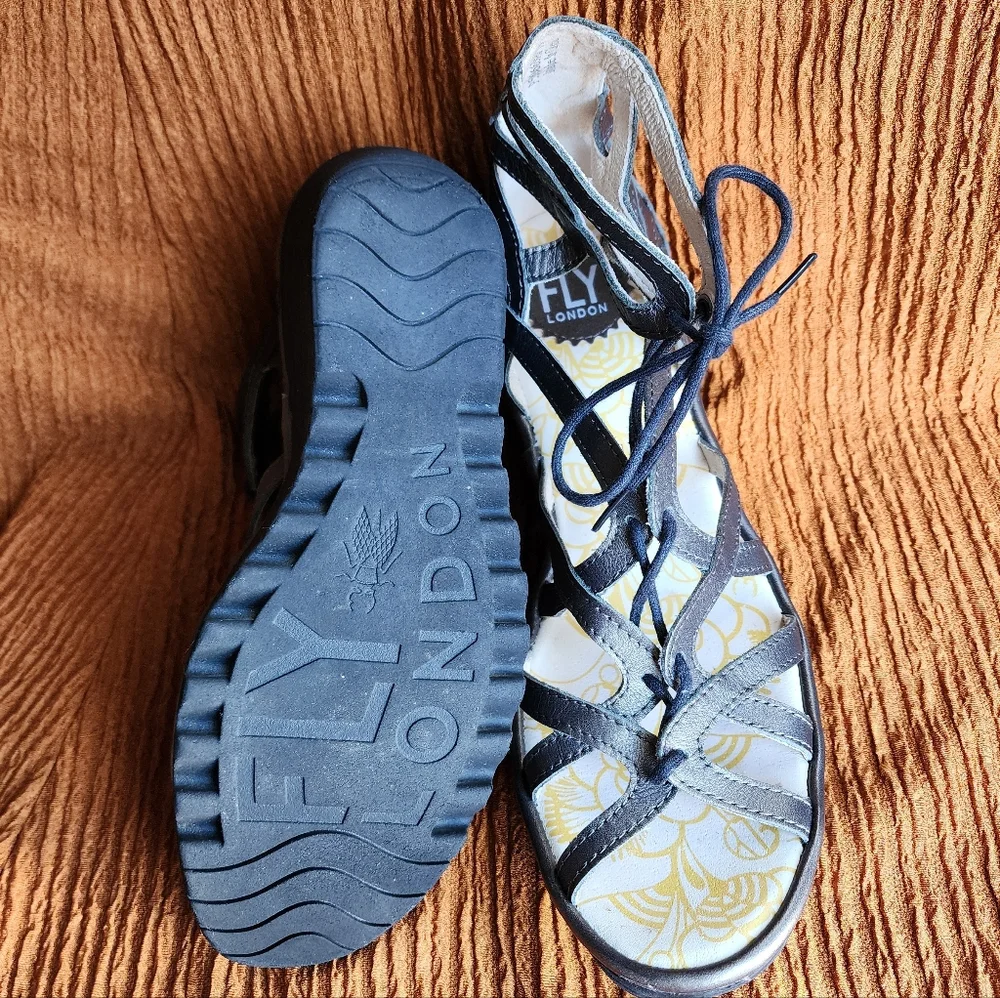 Fly London Yuke Wedge Sandals - Picture 4 of 7